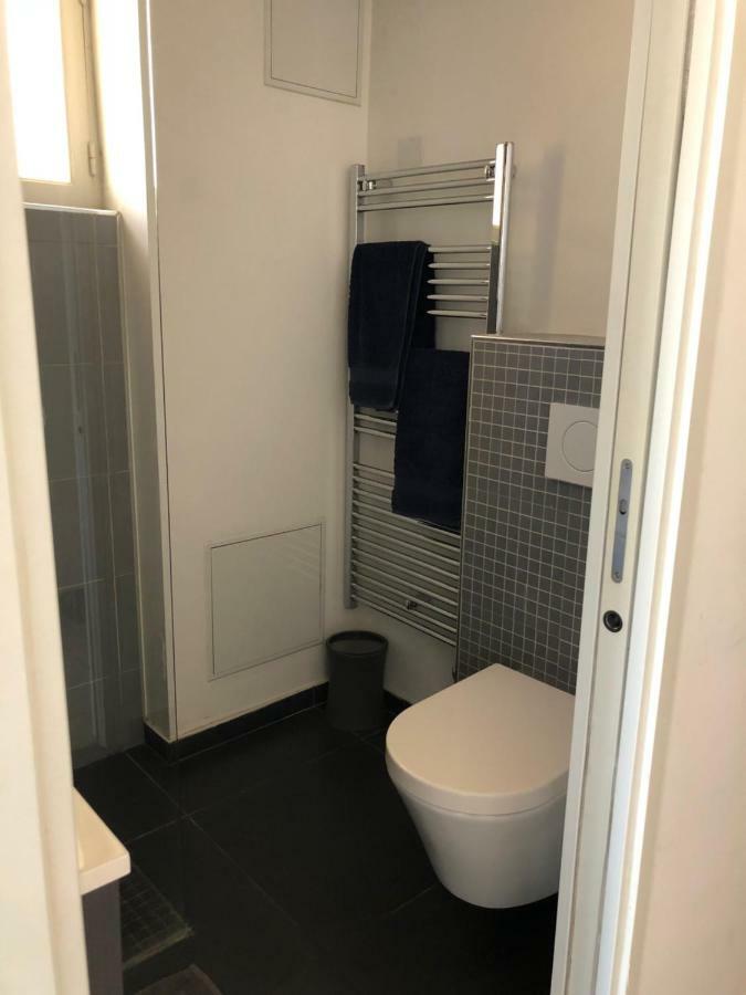 Appartement 4 Personnes Vue Mer Remparts Antibes Exteriér fotografie